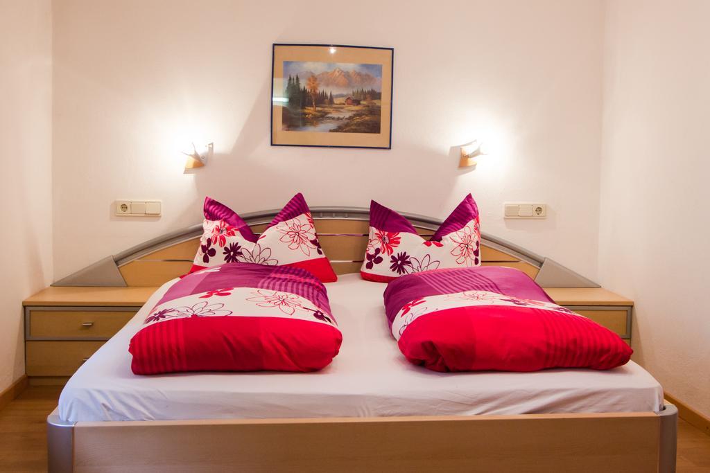 Grossstahlhof Mountain & Panorama View Apartment Ahrntal ภายนอก รูปภาพ